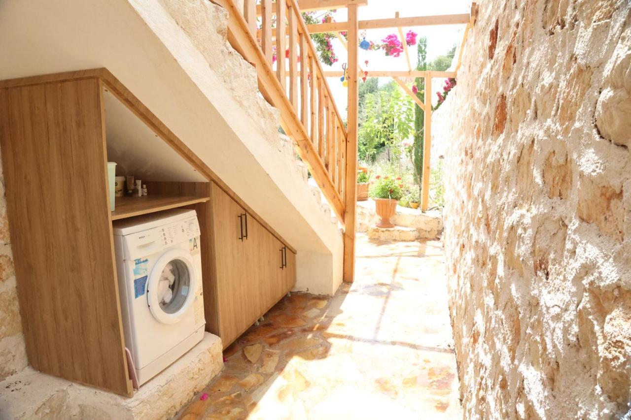 Istlada Tas Ev Apart - Kekova View Kapaklı Buitenkant foto